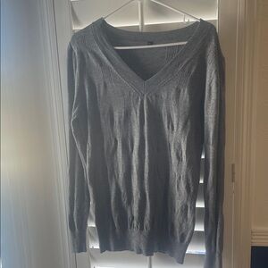 Gray V-Neck Long-Sleeve Shirt